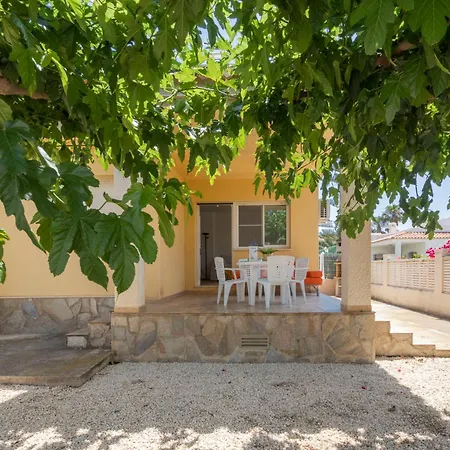 Finisterre By Interhome בית נופש